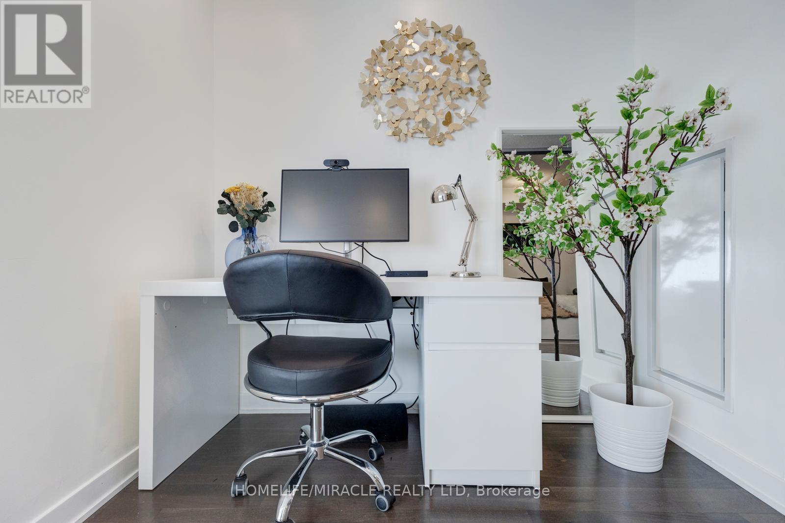 2202 - 90 Park Lawn Road, Toronto (mimico), Ontario