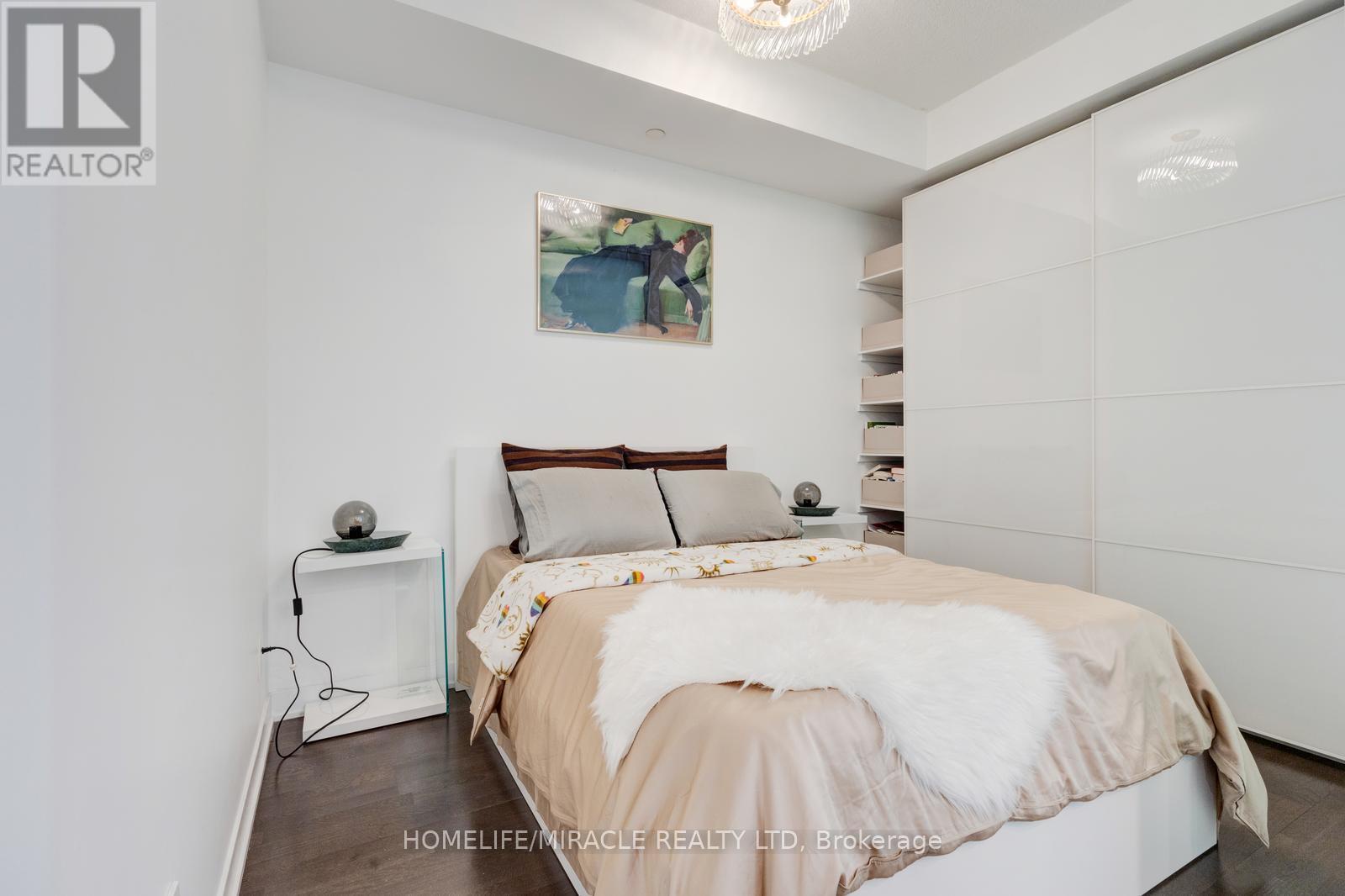 2202 - 90 Park Lawn Road, Toronto (mimico), Ontario