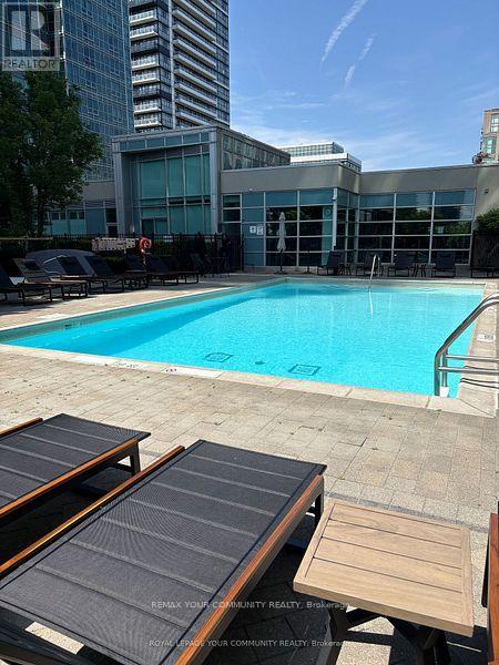 1226 - 165 Legion Road, Toronto (mimico), Ontario