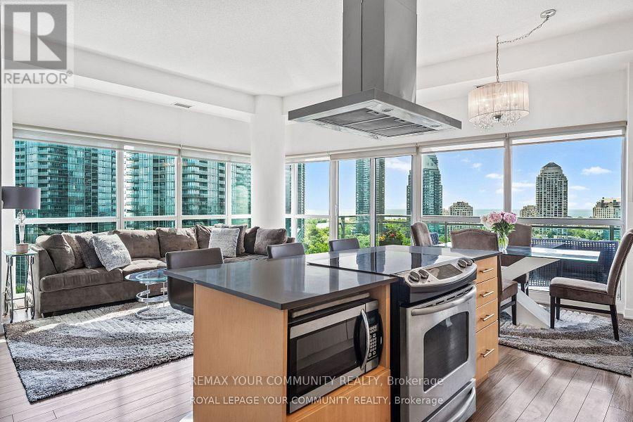 1226 - 165 Legion Road, Toronto (mimico), Ontario