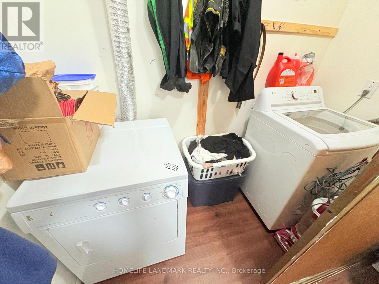 716 - 370 Dixon Road, Toronto (kingsview Village-the Westway), Ontario