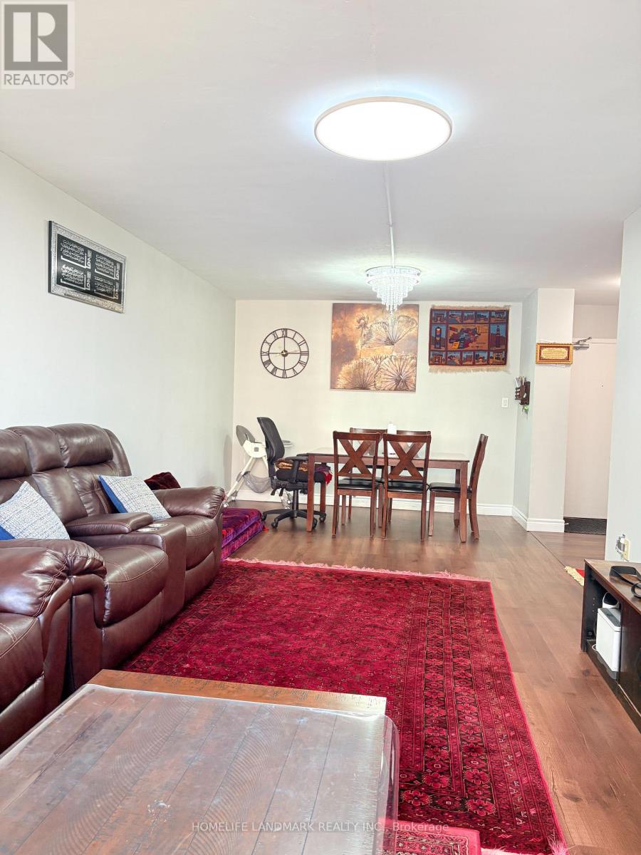 716 - 370 Dixon Road, Toronto (kingsview Village-the Westway), Ontario