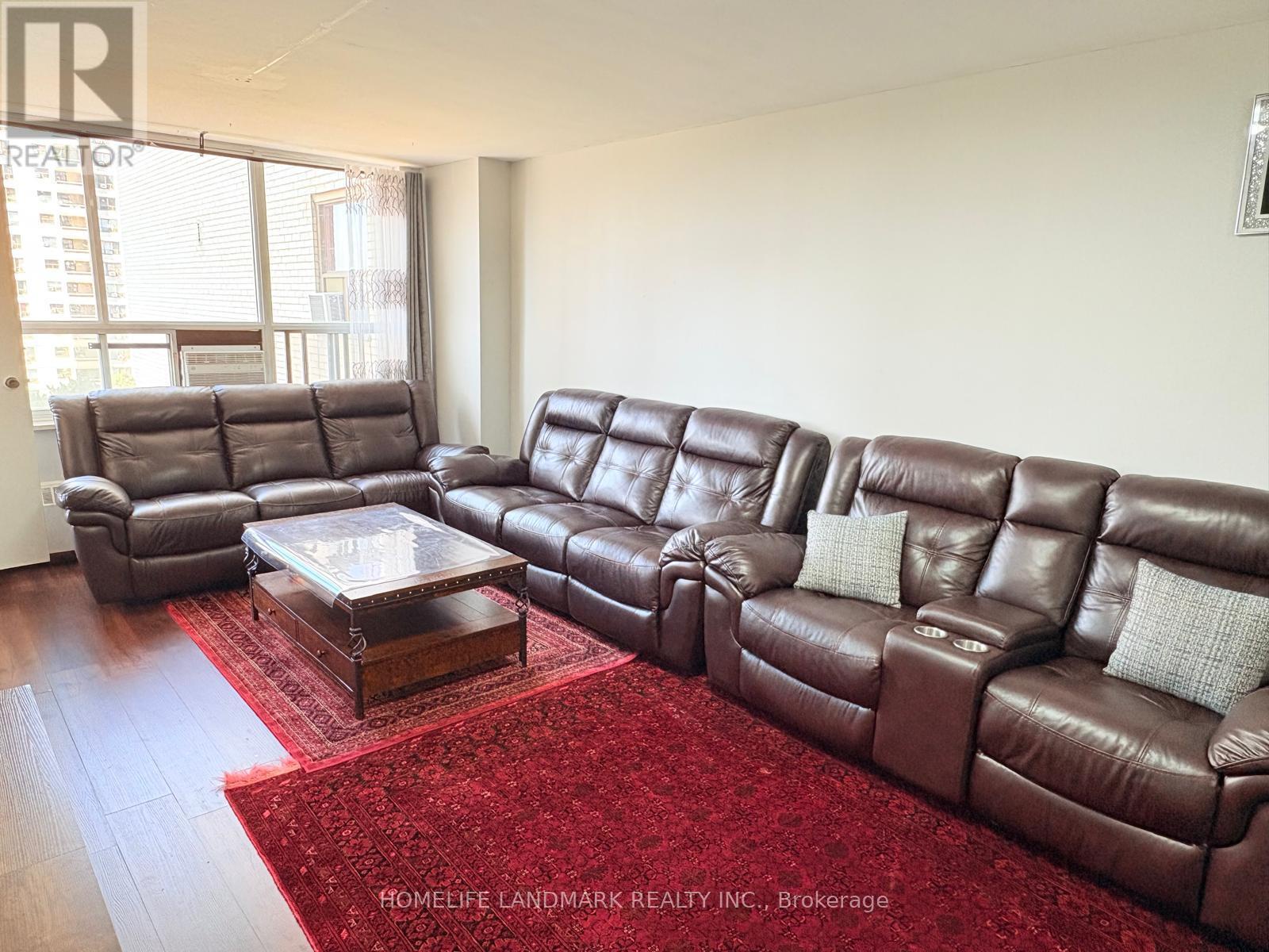 716 - 370 Dixon Road, Toronto (kingsview Village-the Westway), Ontario