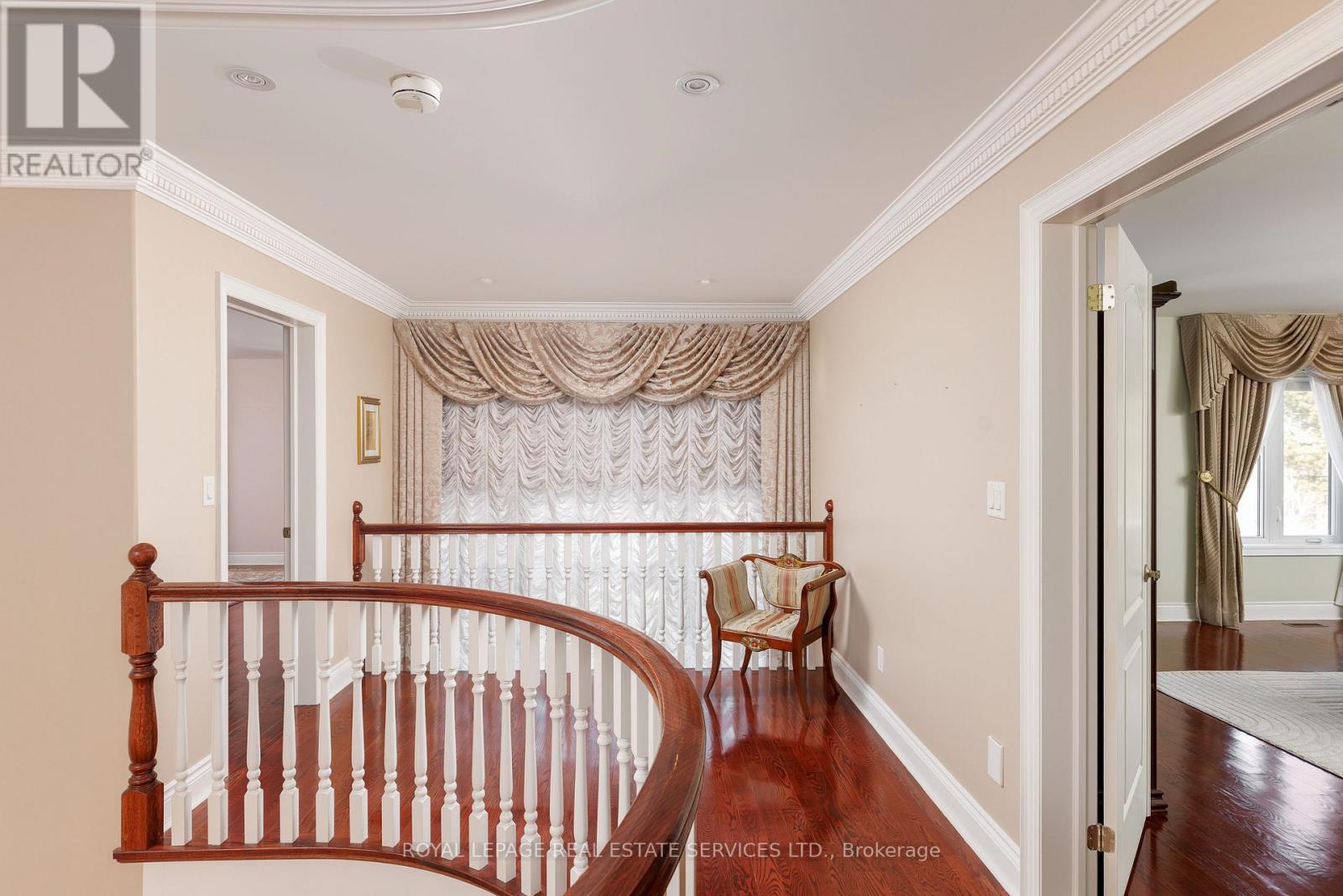 64 Yorkleigh Avenue, Toronto (humber Heights), Ontario