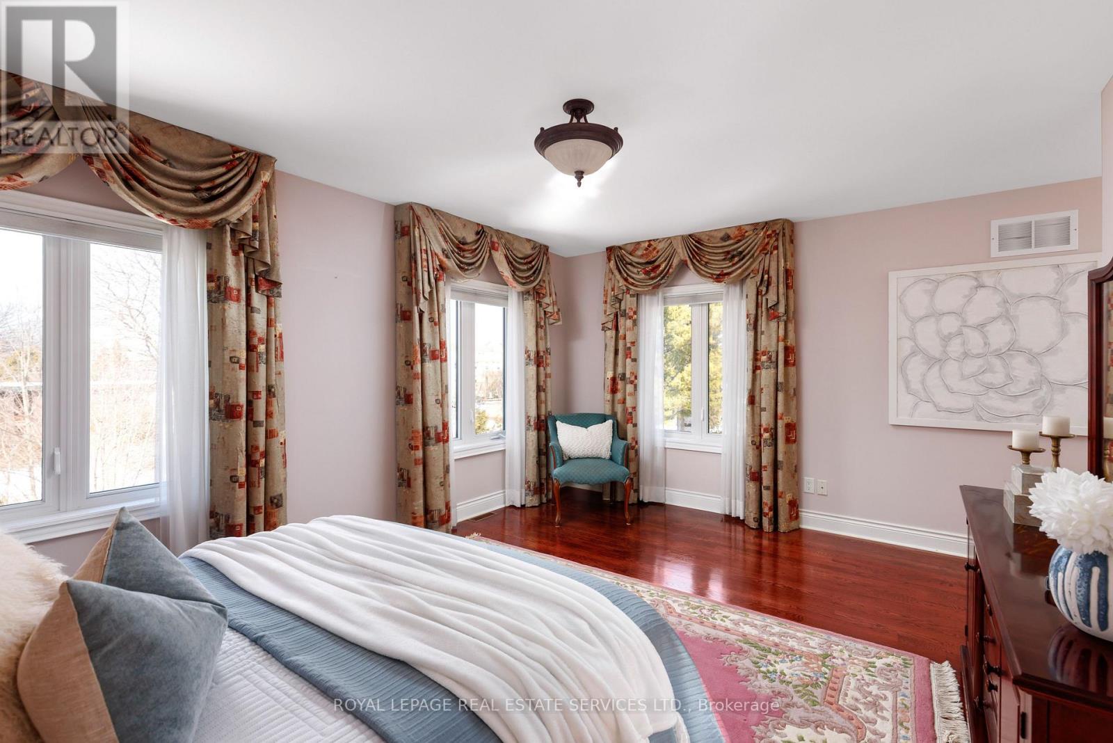 64 Yorkleigh Avenue, Toronto (humber Heights), Ontario