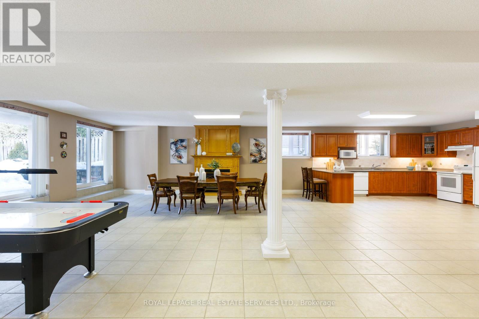 64 Yorkleigh Avenue, Toronto (humber Heights), Ontario