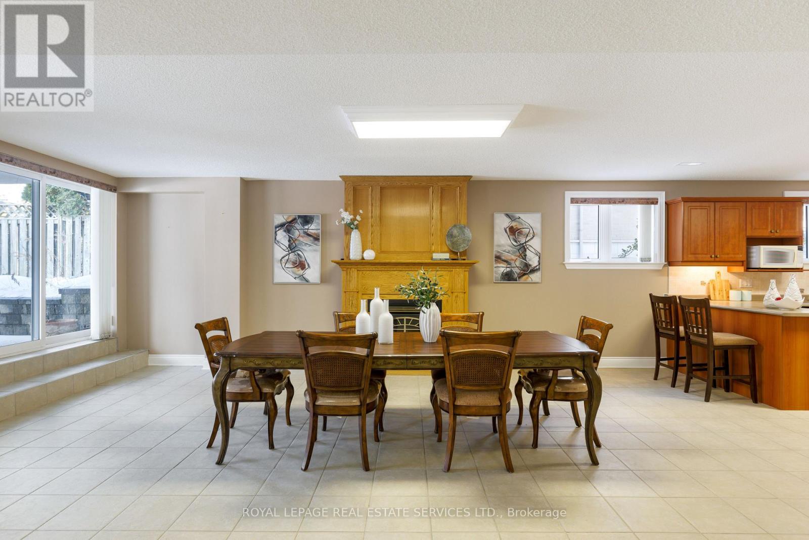 64 Yorkleigh Avenue, Toronto (humber Heights), Ontario