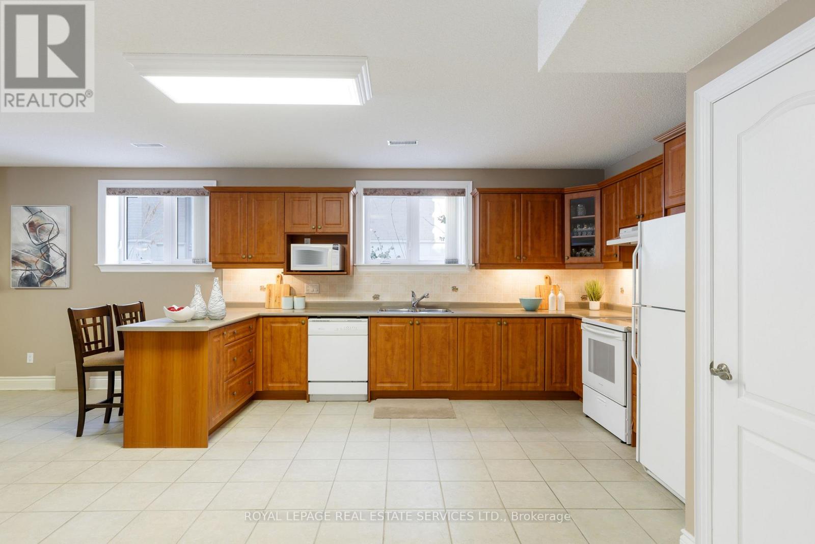 64 Yorkleigh Avenue, Toronto (humber Heights), Ontario