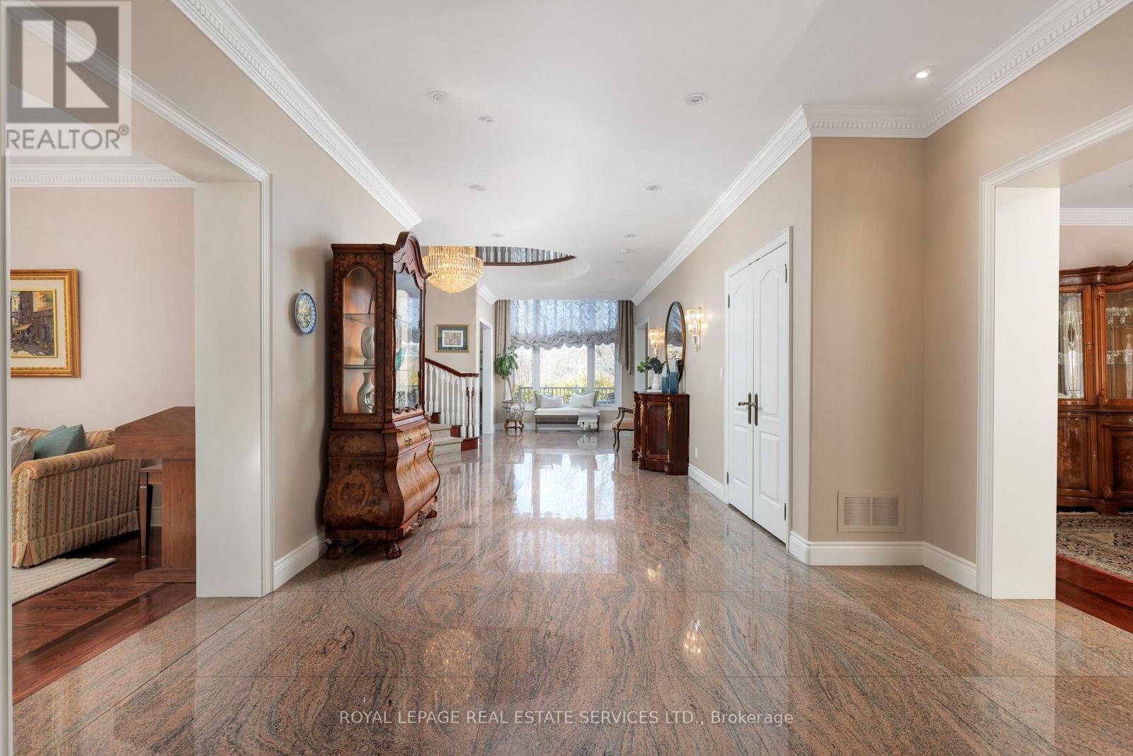 64 Yorkleigh Avenue, Toronto (humber Heights), Ontario