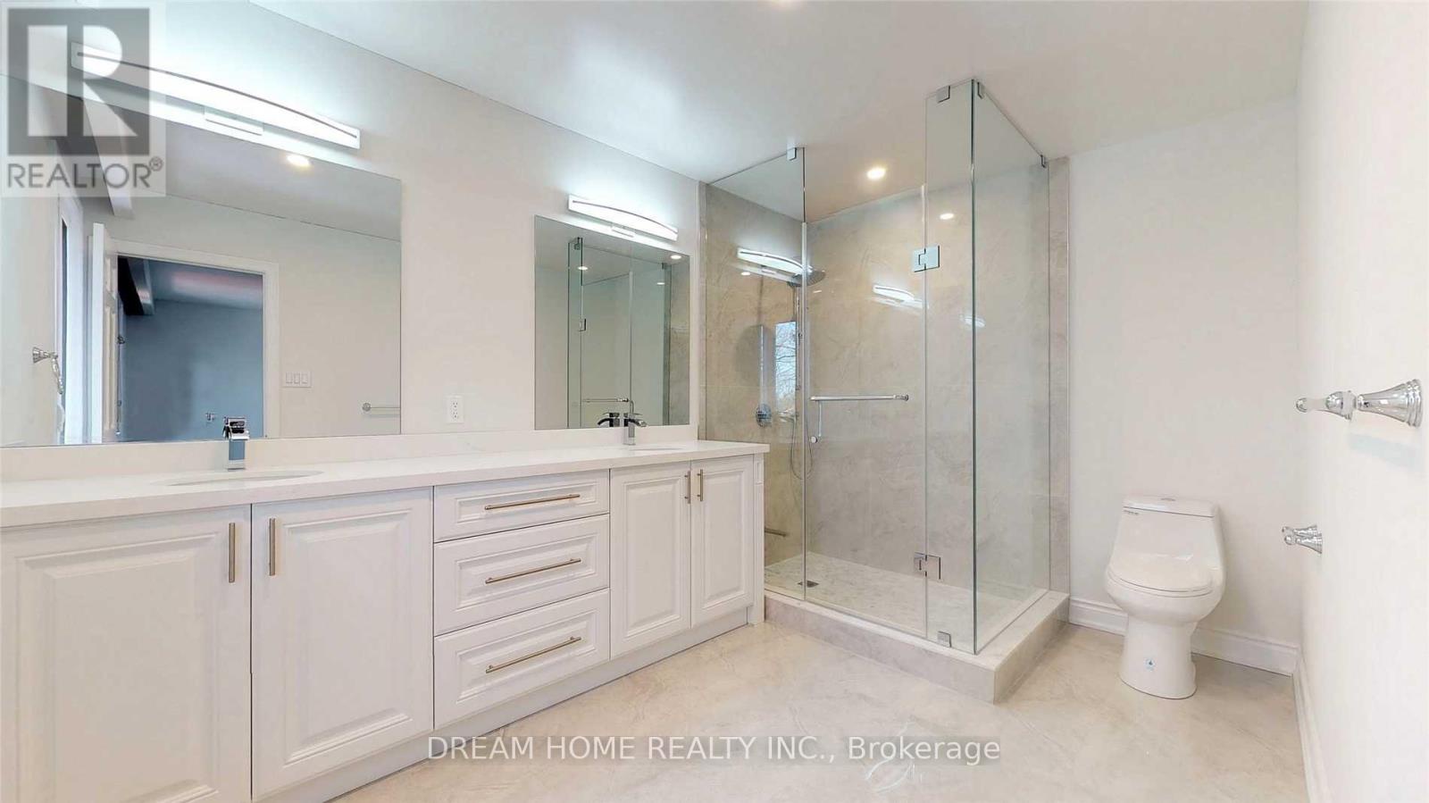 105 Page Avenue, Toronto (bayview Village), Ontario