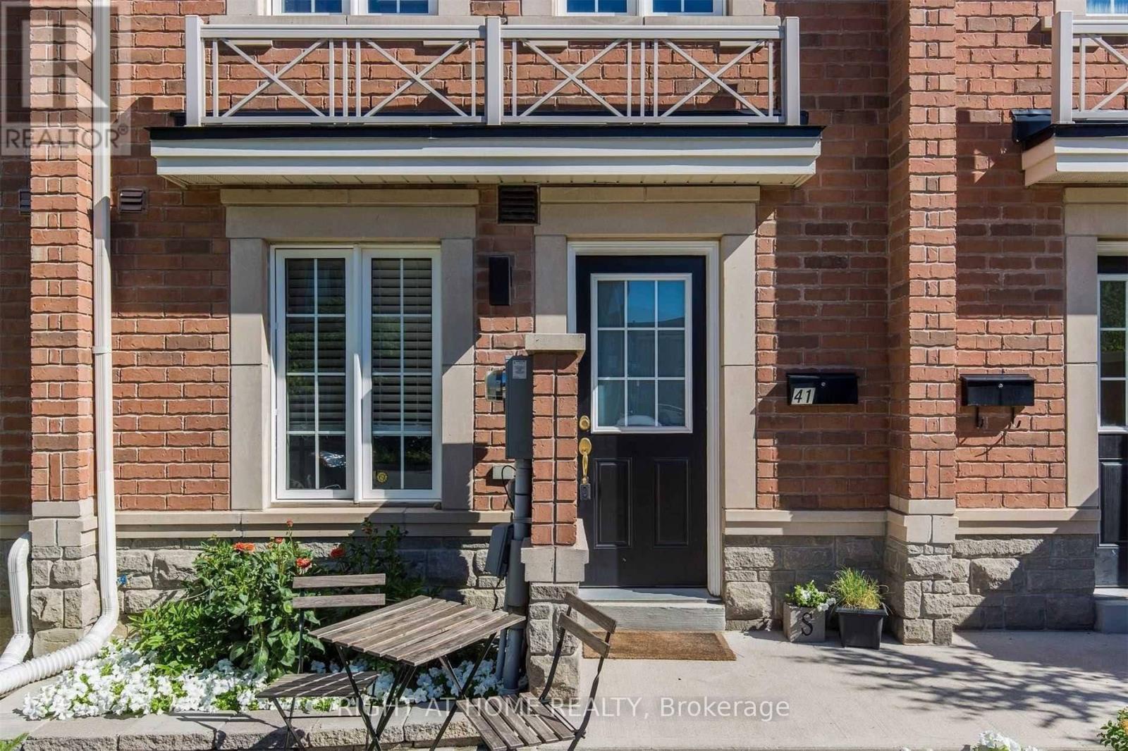 41 Ted Wray Circle, Toronto (downsview-roding-cfb), Ontario