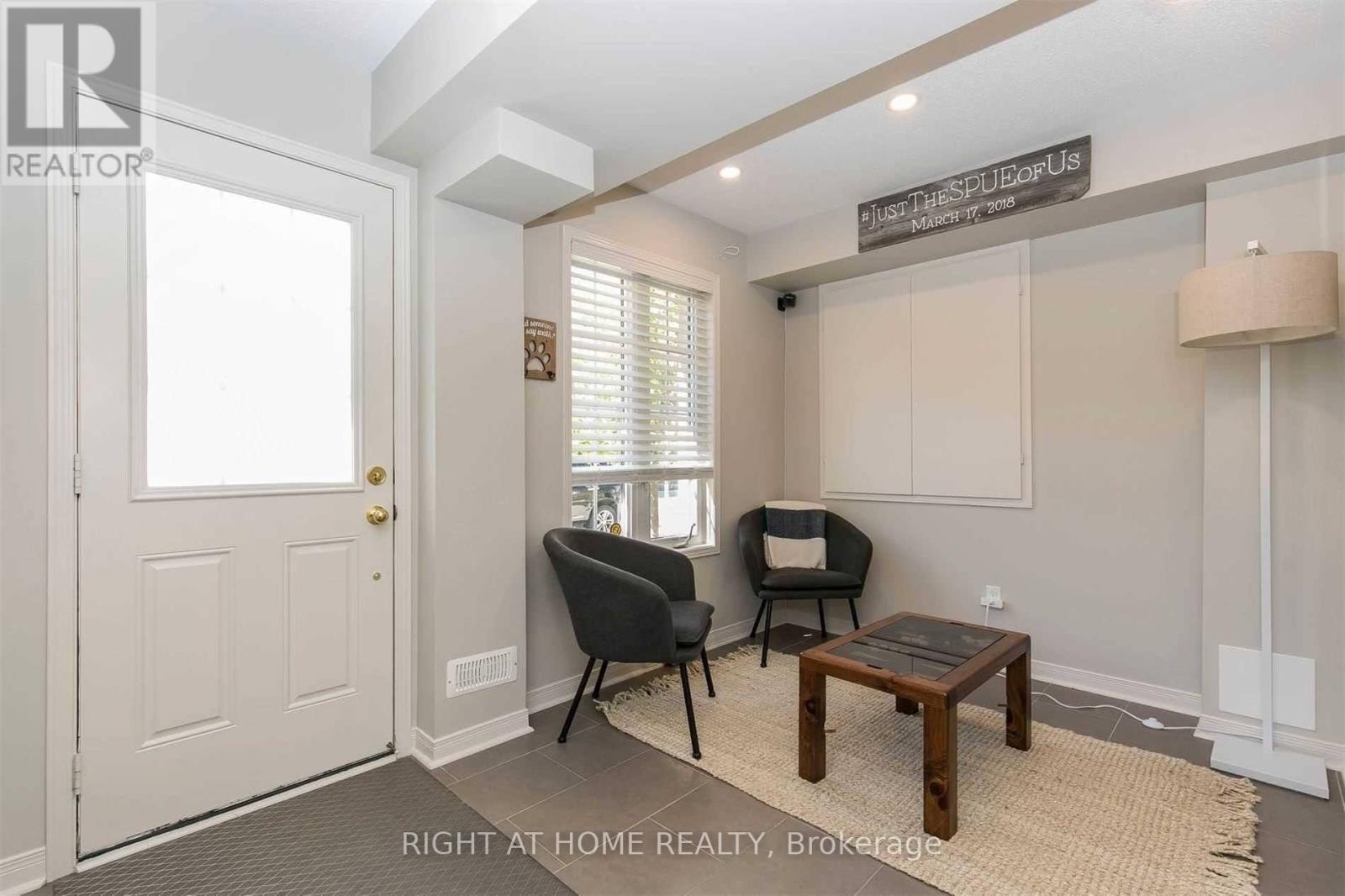 41 Ted Wray Circle, Toronto (downsview-roding-cfb), Ontario