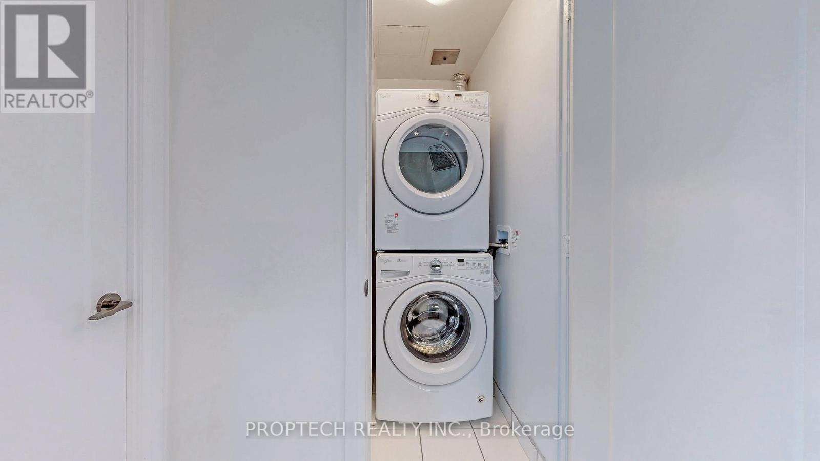 2104 - 101 Erskine Avenue, Toronto (mount Pleasant West), Ontario