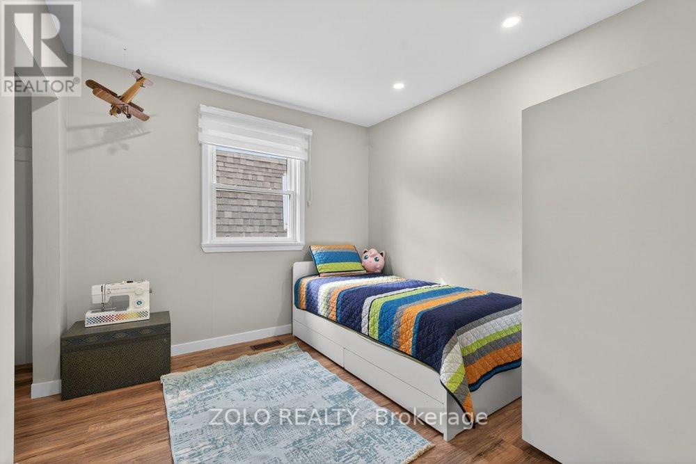 20 Bridesburg Drive, Toronto (kingsview Village-the Westway), Ontario