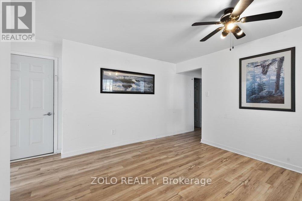 20 Bridesburg Drive, Toronto (kingsview Village-the Westway), Ontario