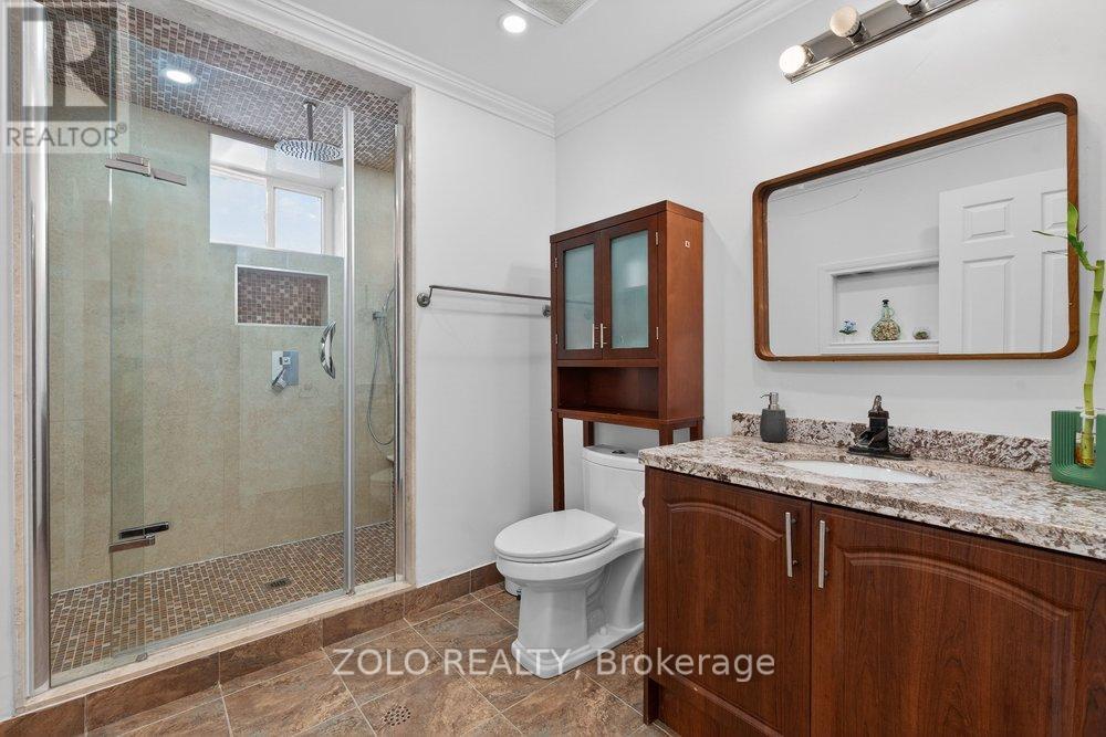 20 Bridesburg Drive, Toronto (kingsview Village-the Westway), Ontario