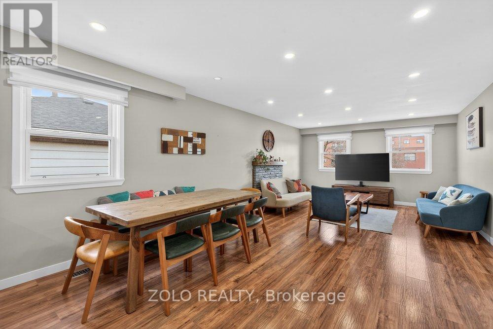 20 Bridesburg Drive, Toronto (kingsview Village-the Westway), Ontario