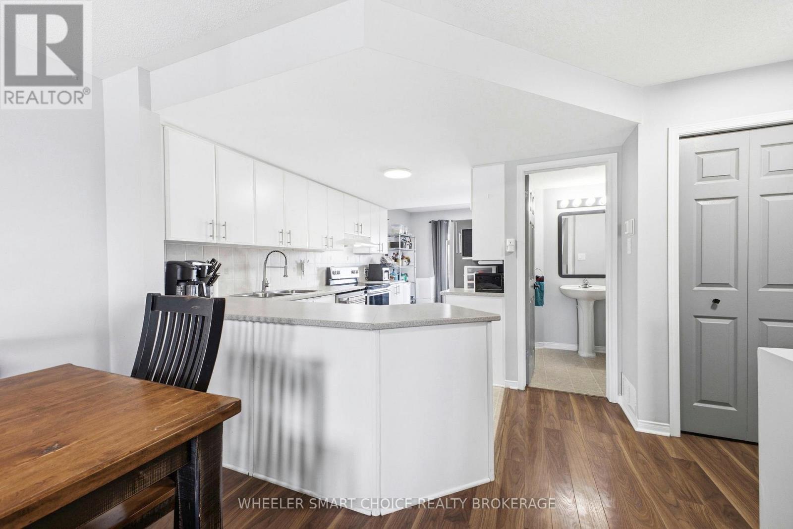 432 Hillsboro Private, Ottawa, Ontario