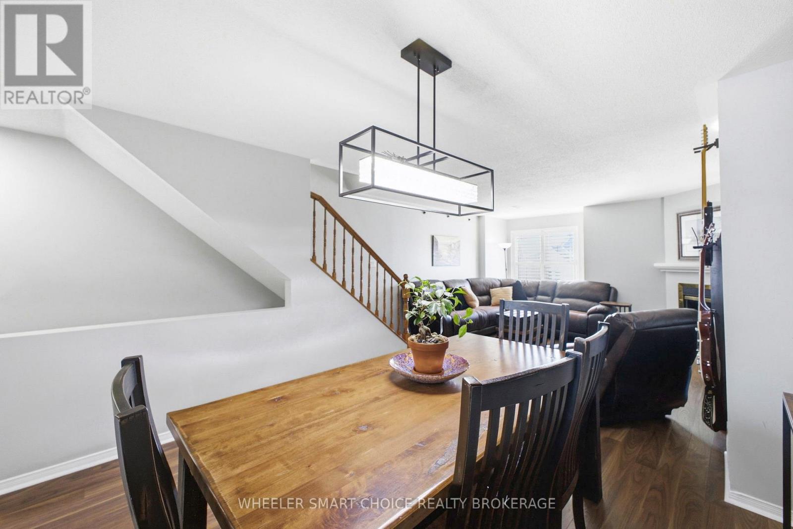 432 Hillsboro Private, Ottawa, Ontario