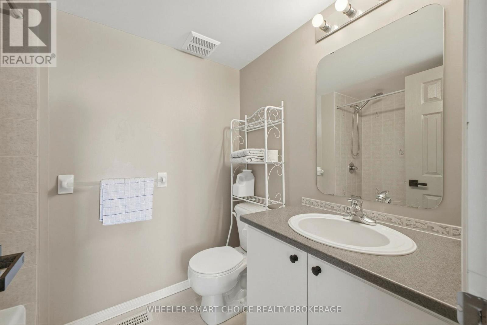 432 Hillsboro Private, Ottawa, Ontario