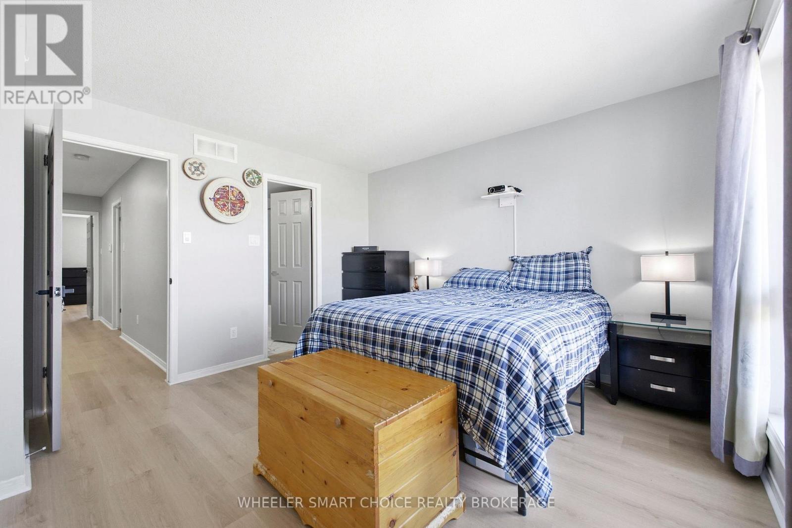 432 Hillsboro Private, Ottawa, Ontario