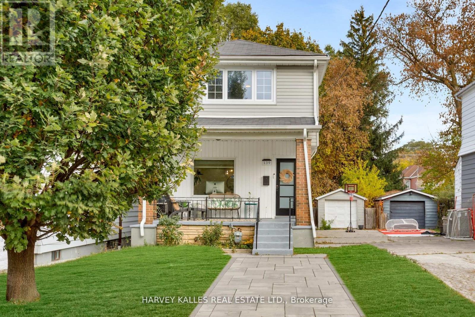 139 King Edward Avenue, Toronto (woodbine-lumsden), Ontario