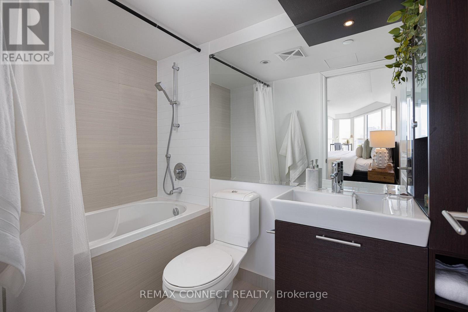 3308 - 386 Yonge Street, Toronto (bay Street Corridor), Ontario