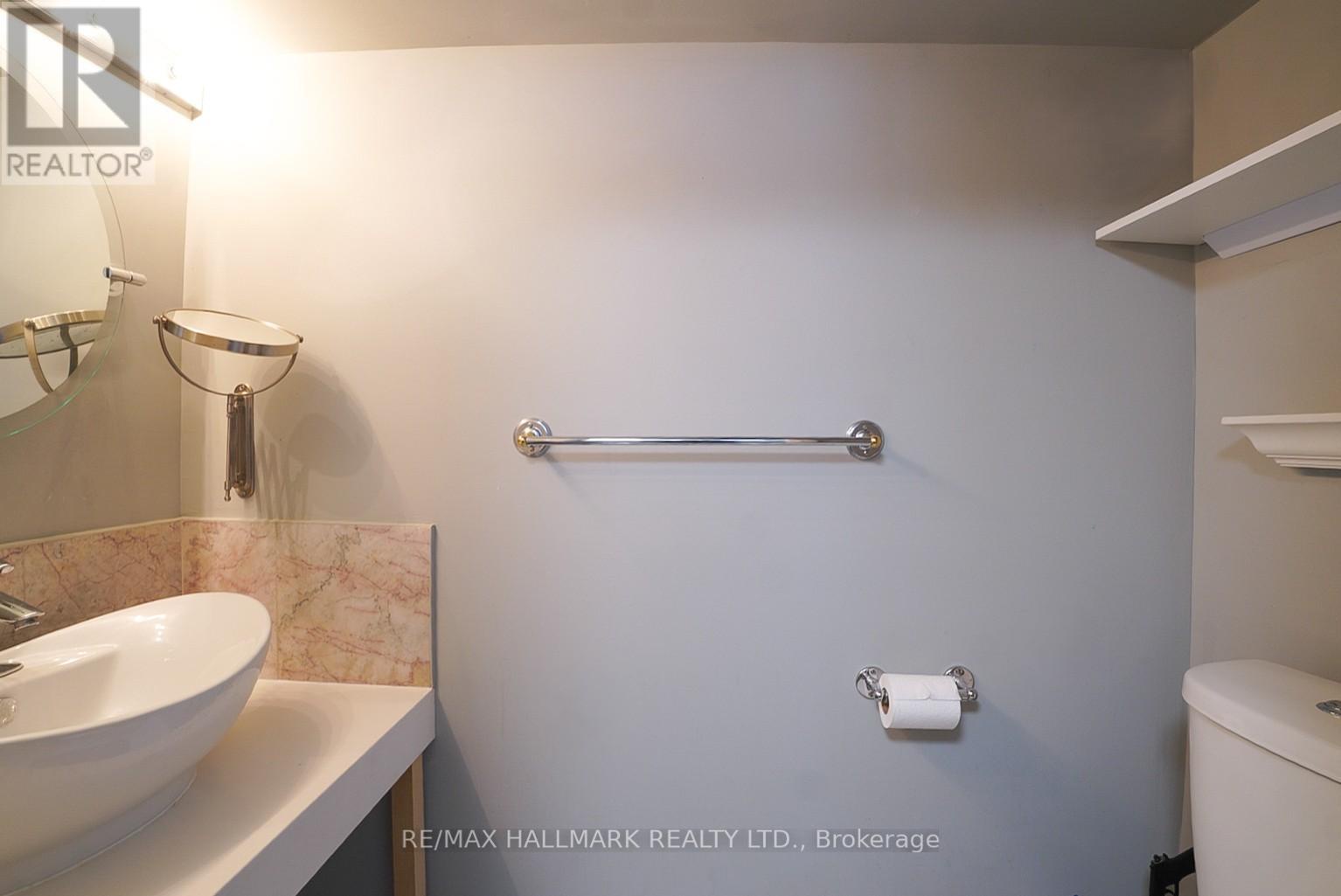 106 Phillip Avenue, Toronto (birchcliffe-cliffside), Ontario