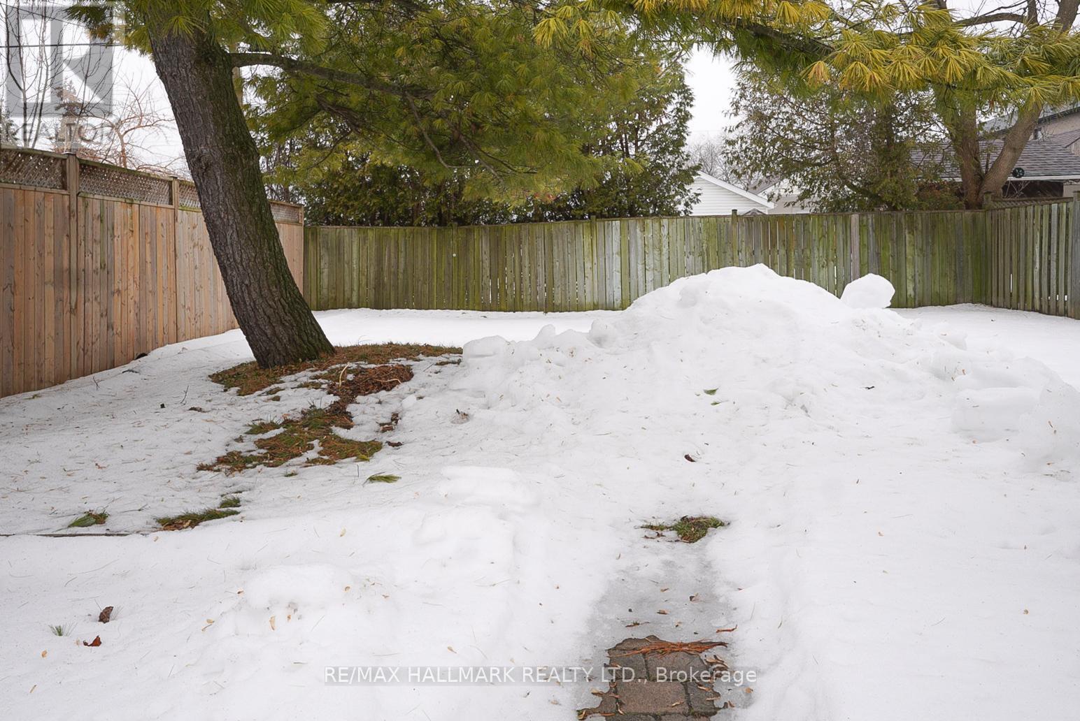 106 Phillip Avenue, Toronto (birchcliffe-cliffside), Ontario