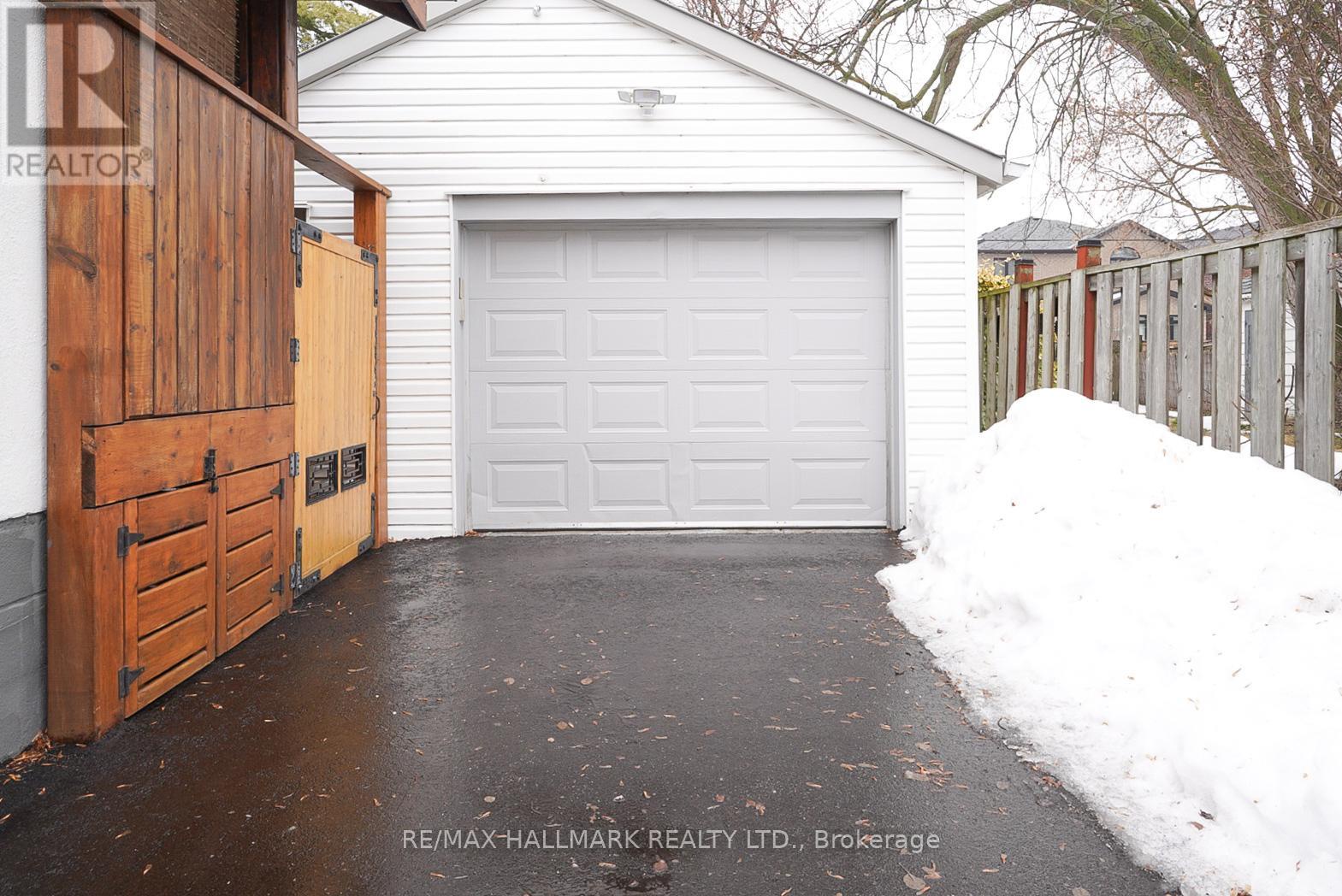 106 Phillip Avenue, Toronto (birchcliffe-cliffside), Ontario