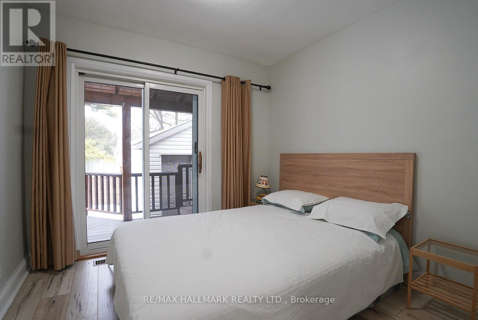 106 Phillip Avenue, Toronto (birchcliffe-cliffside), Ontario