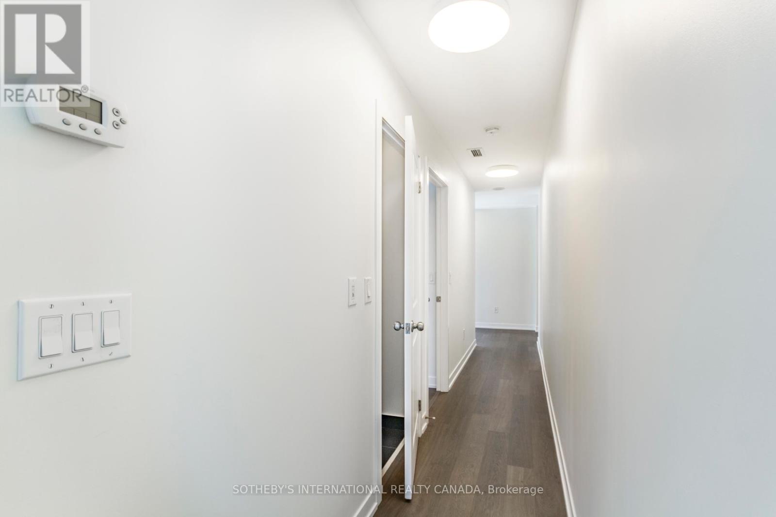 713 - 105 George Street, Toronto (moss Park), Ontario