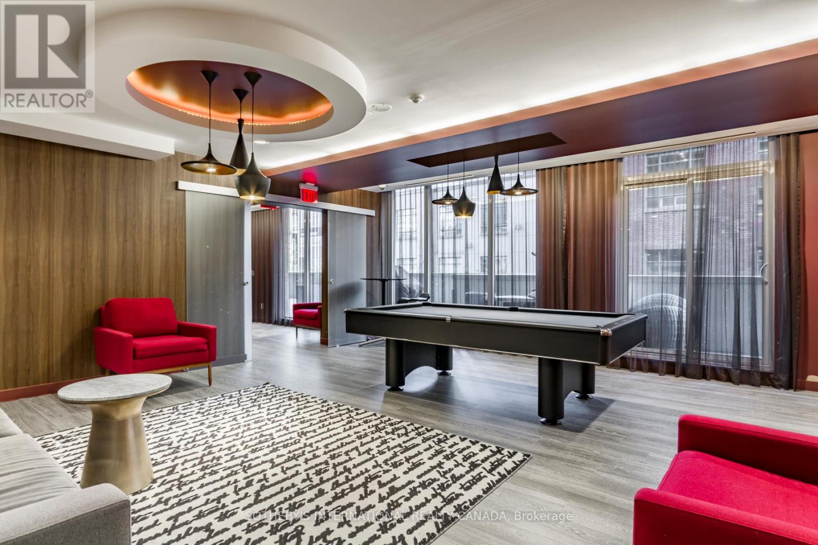 713 - 105 George Street, Toronto (moss Park), Ontario