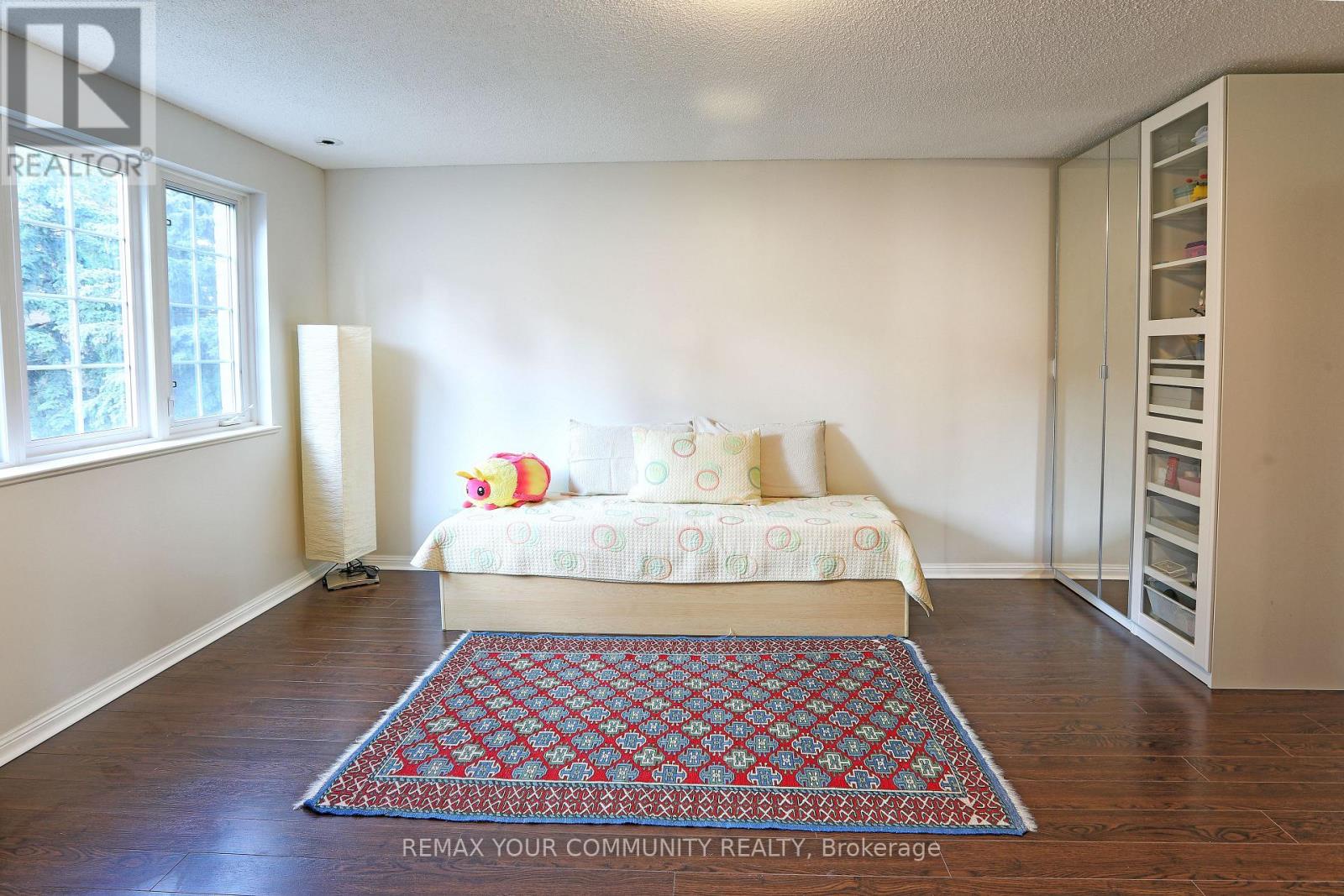 1213 - 28 Sommerset Way, Toronto (willowdale East), Ontario