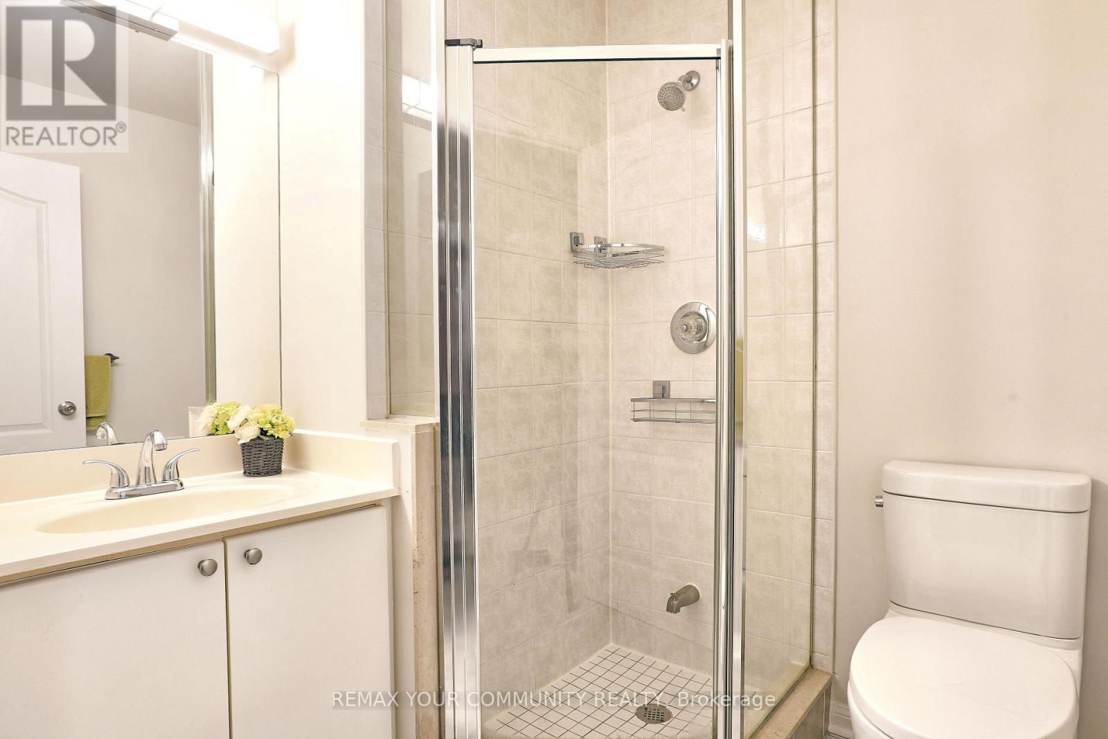 1213 - 28 Sommerset Way, Toronto (willowdale East), Ontario