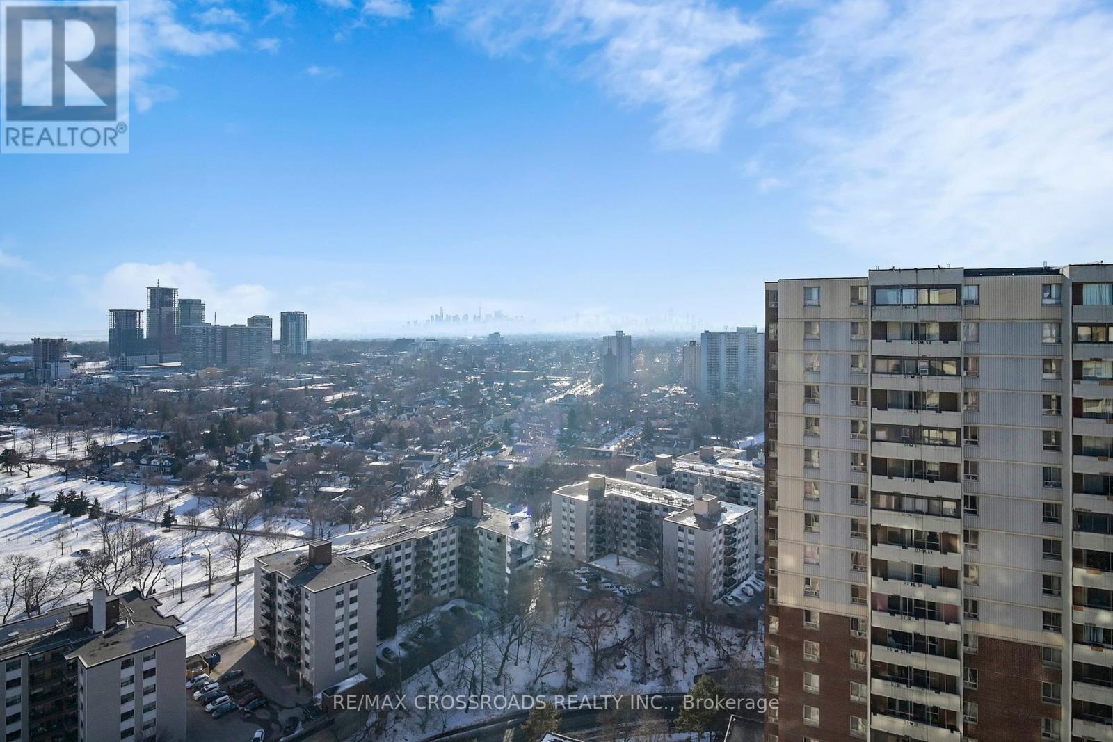 Ph18 - 5 Massey Square, Toronto (crescent Town), Ontario