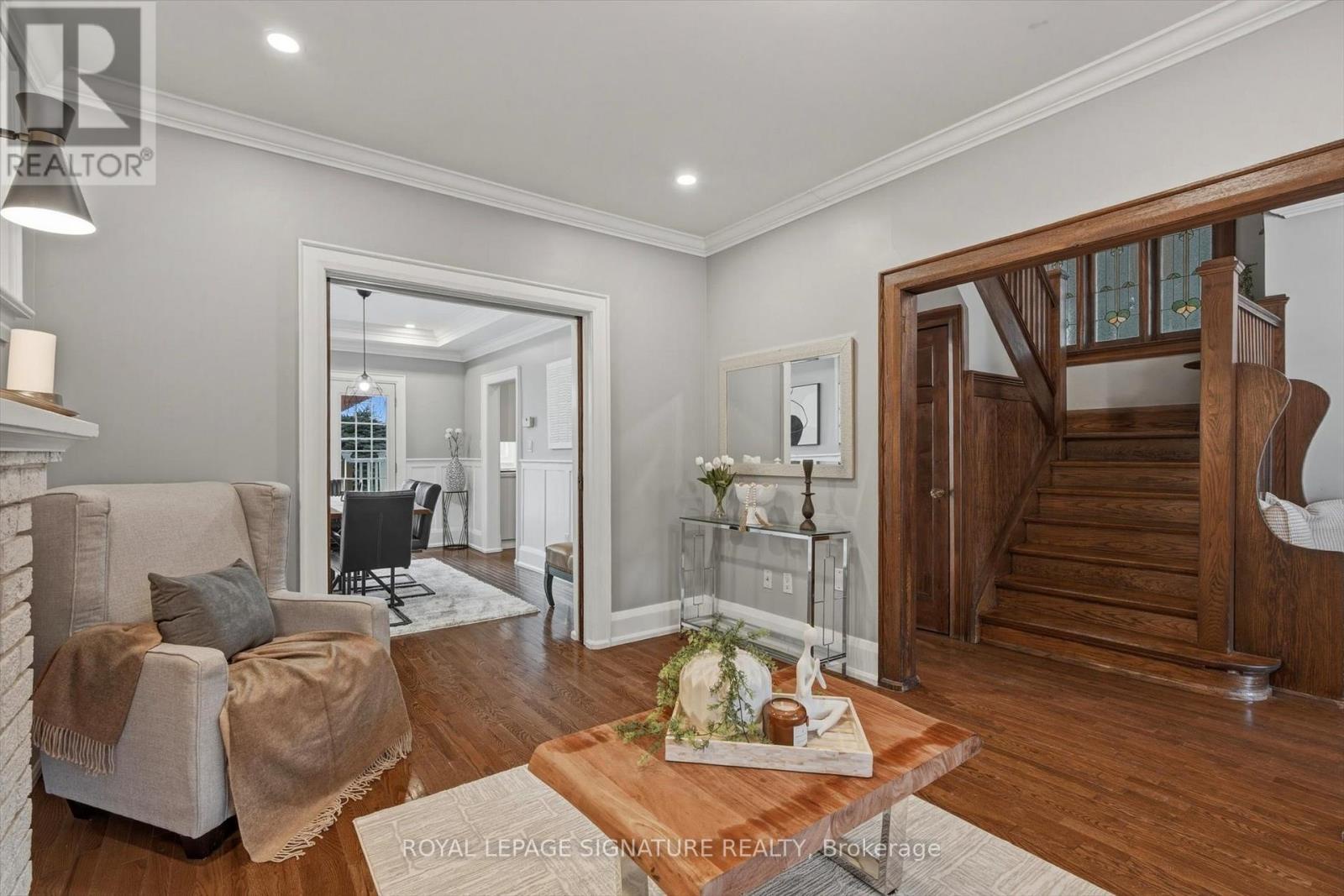 55 Atlas Avenue, Toronto (humewood-cedarvale), Ontario