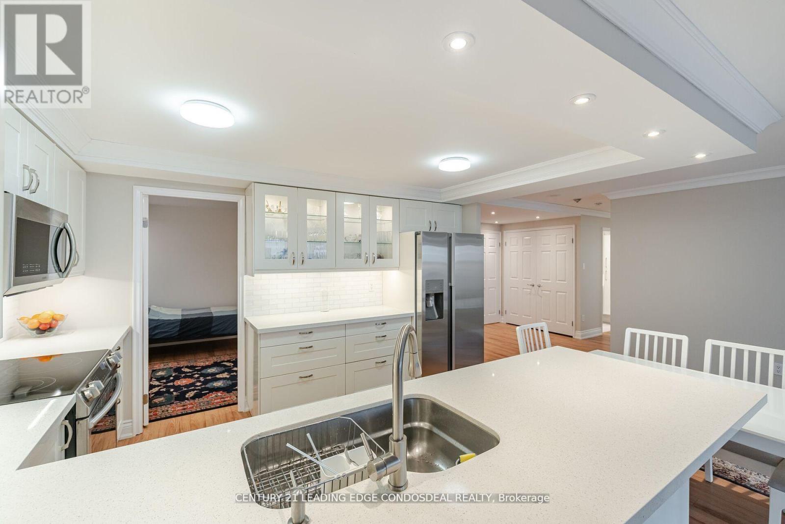 2106 - 33 University Avenue, Toronto (bay Street Corridor), Ontario