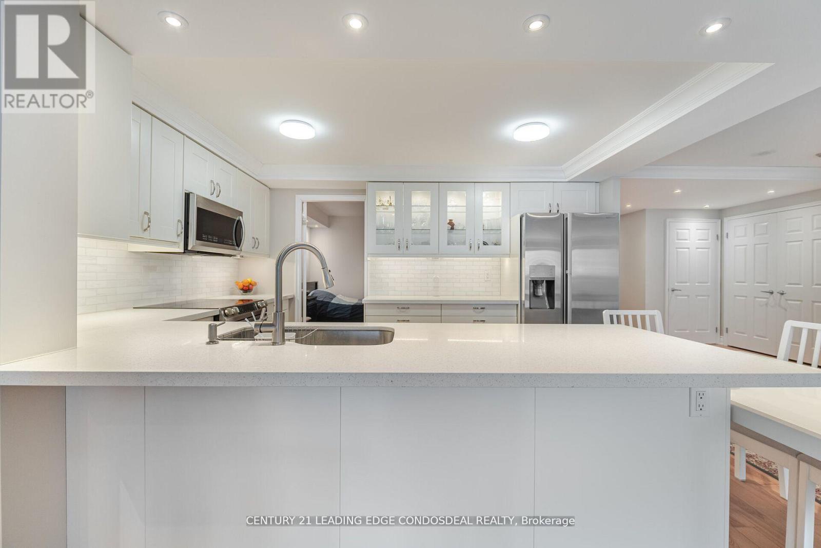 2106 - 33 University Avenue, Toronto (bay Street Corridor), Ontario