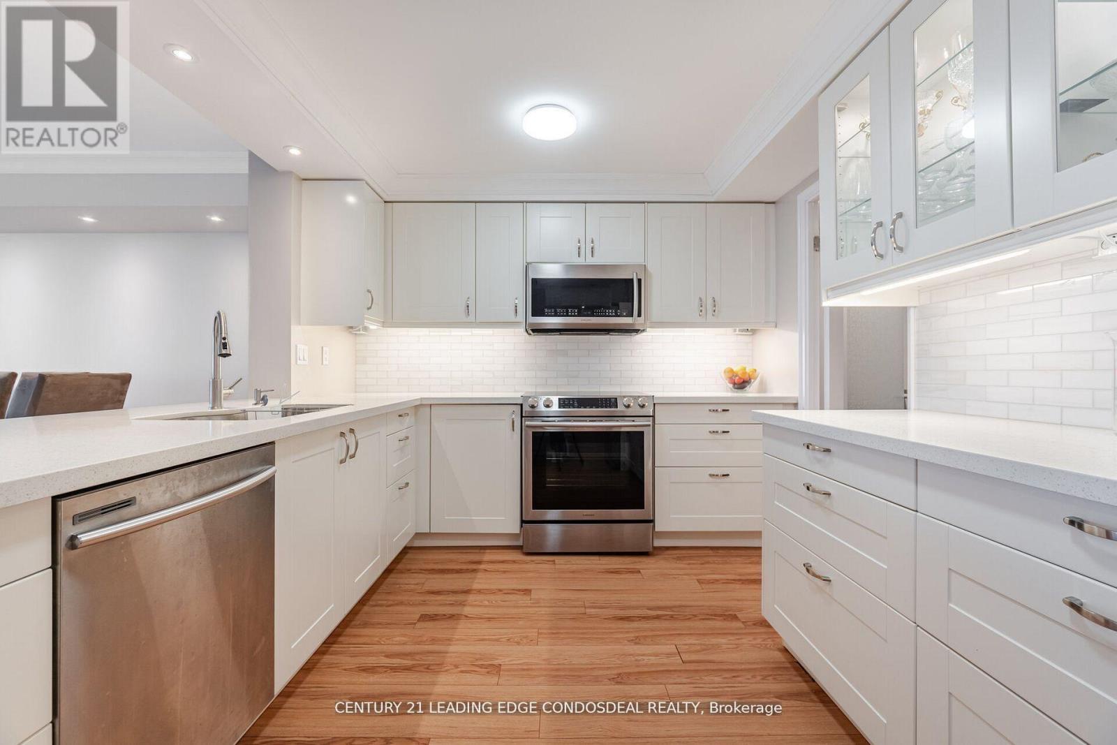 2106 - 33 University Avenue, Toronto (bay Street Corridor), Ontario