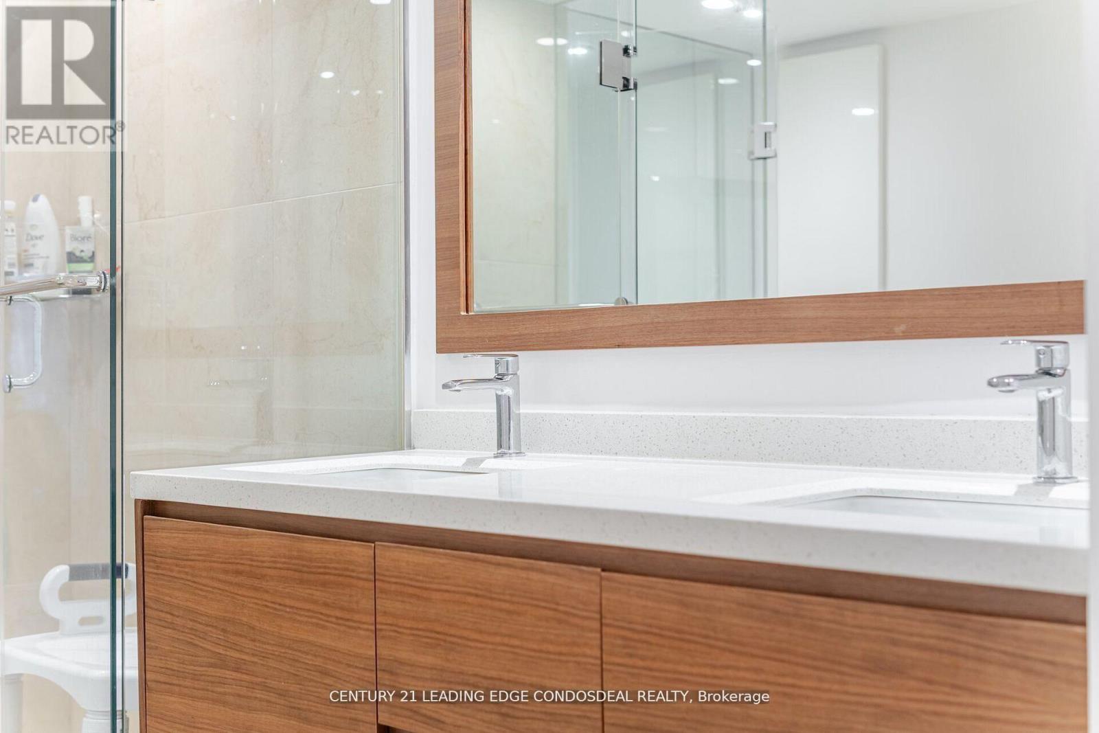 2106 - 33 University Avenue, Toronto (bay Street Corridor), Ontario