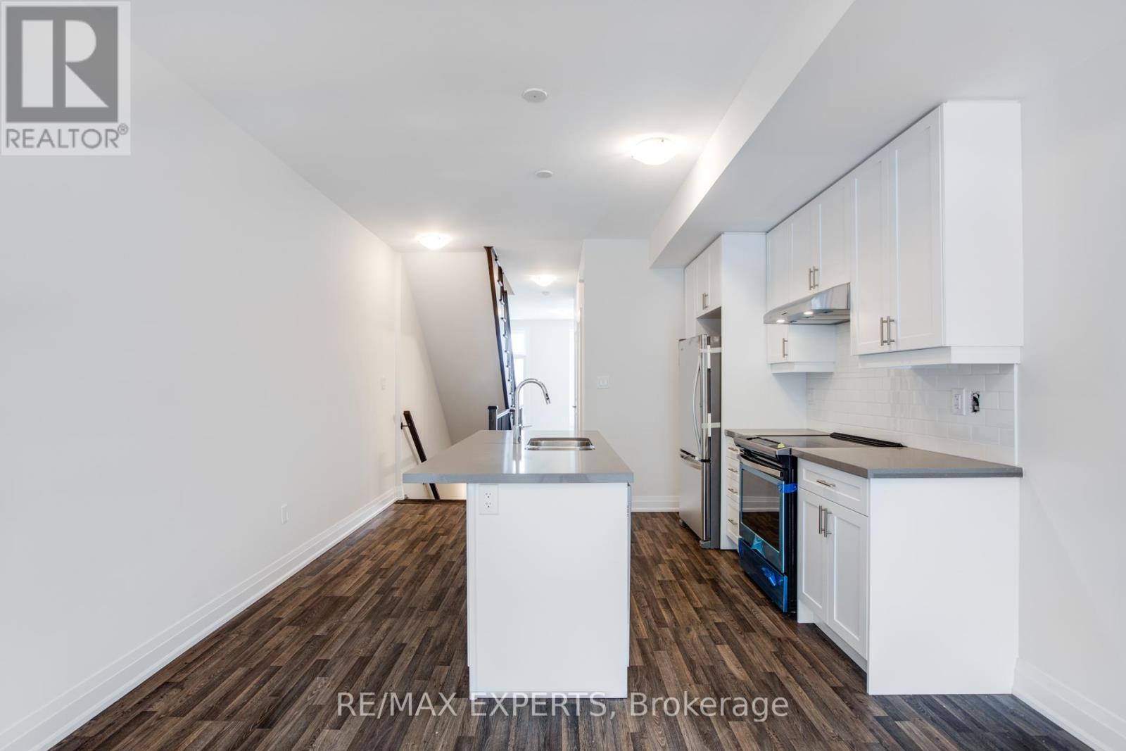 57 Creekbank Road, Toronto (rustic), Ontario