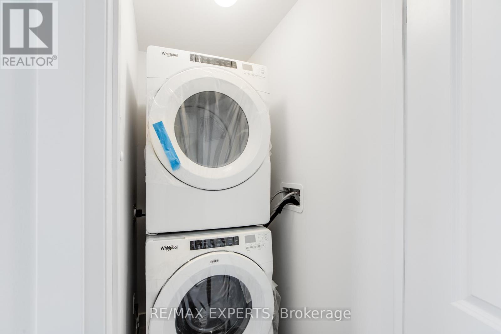 57 Creekbank Road, Toronto (rustic), Ontario