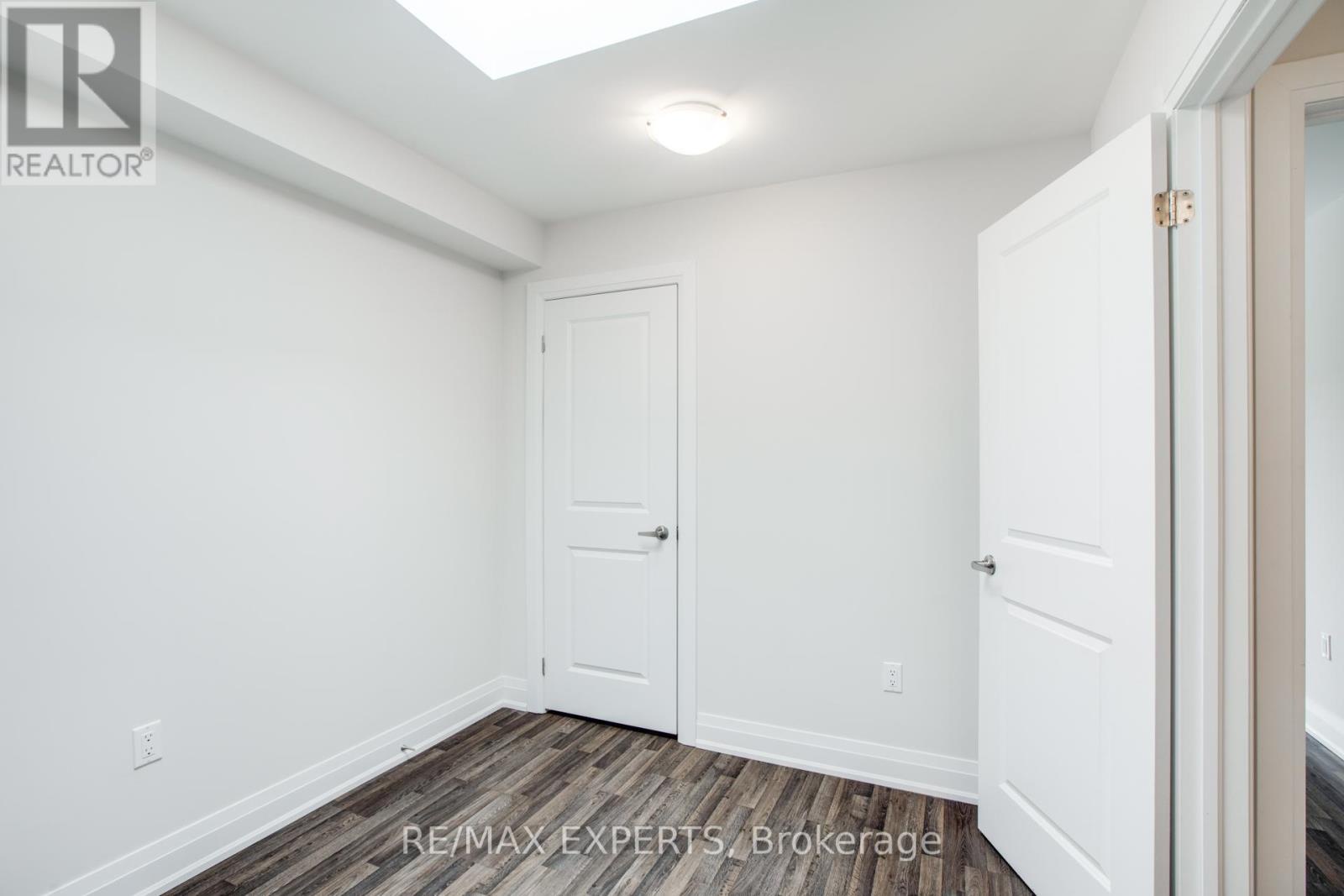 57 Creekbank Road, Toronto (rustic), Ontario