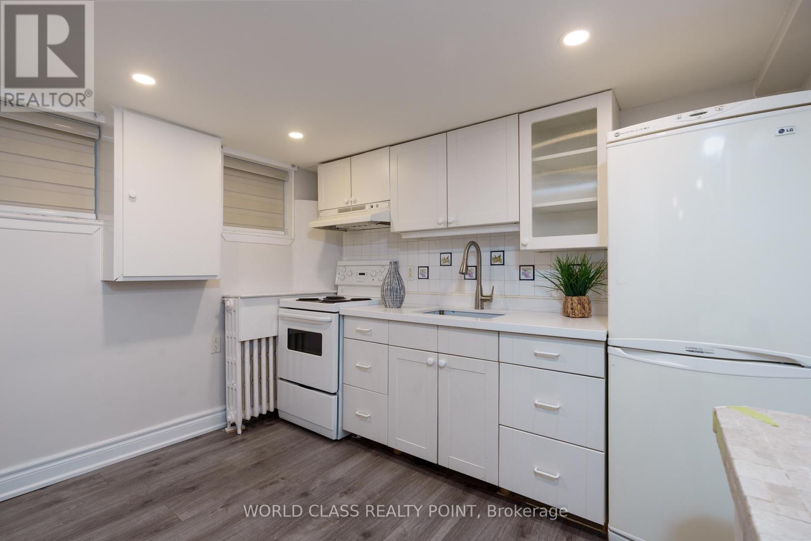 152 Ferris Road, Toronto (o'connor-parkview), Ontario