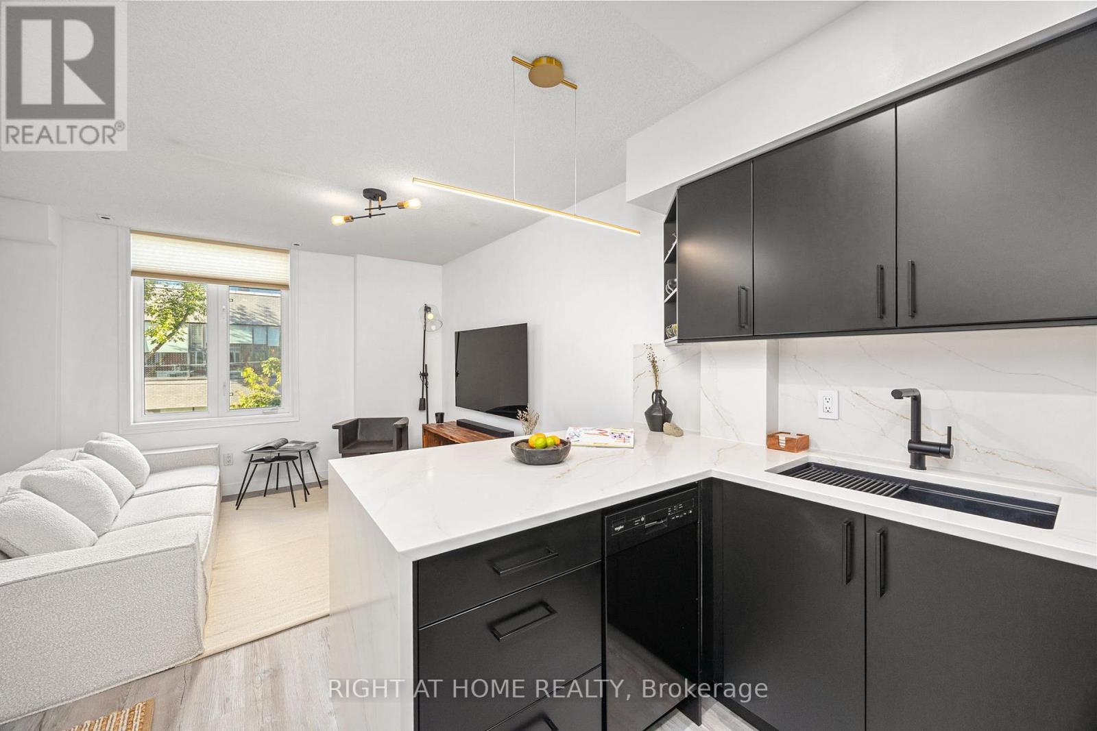 4304 - 43 Sudbury Street, Toronto (niagara), Ontario