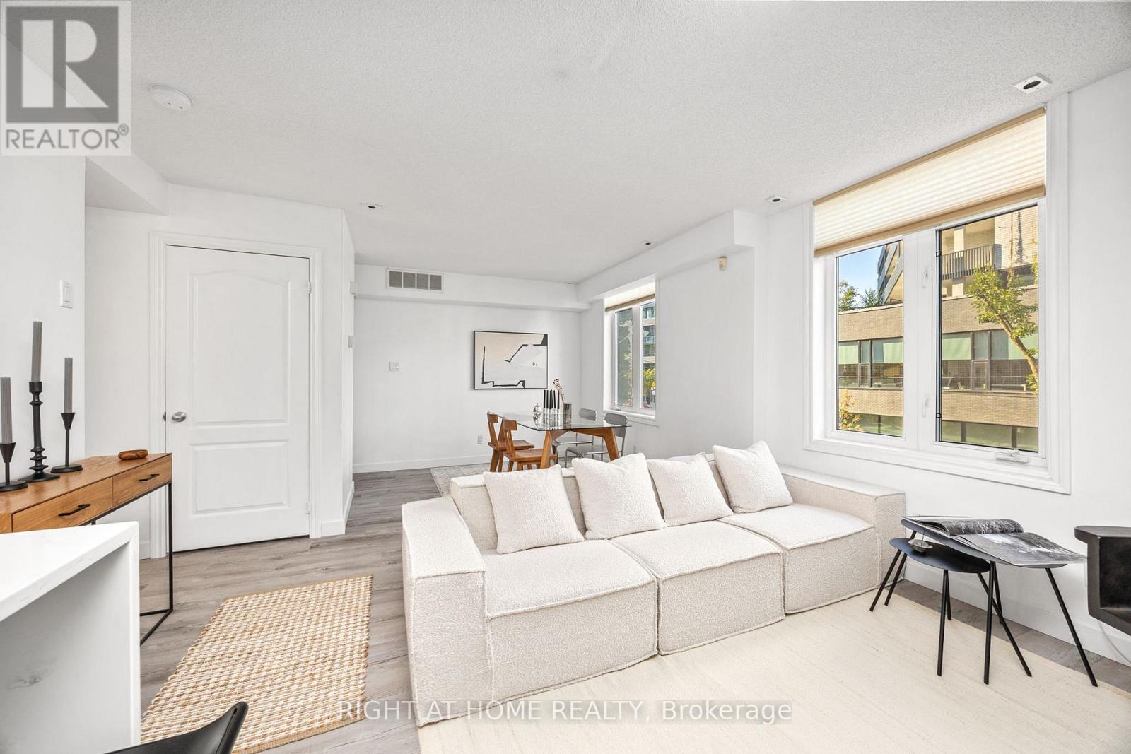 4304 - 43 Sudbury Street, Toronto (niagara), Ontario