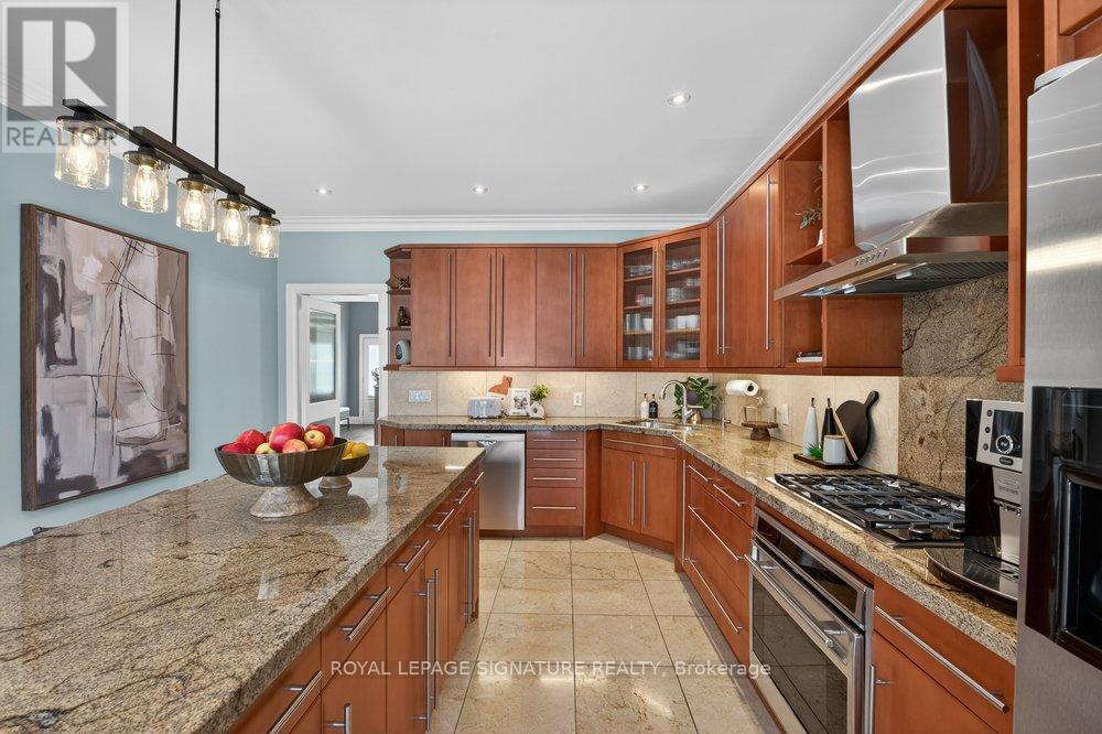 27 Cleta Drive, Toronto (kennedy Park), Ontario