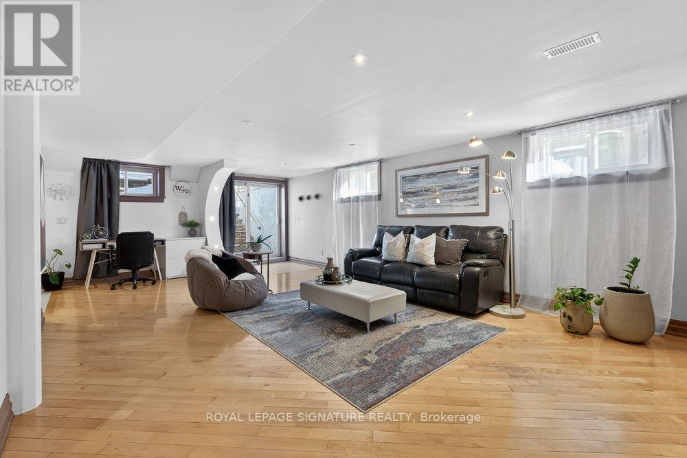 27 Cleta Drive, Toronto (kennedy Park), Ontario