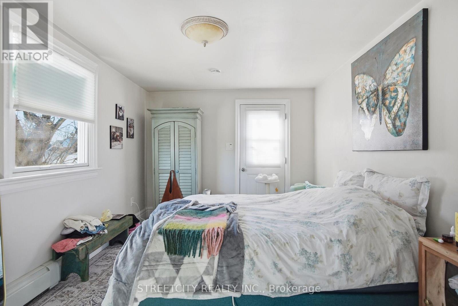 82 Wellington Street, St. Thomas, Ontario